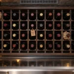 Cave à vin 50 bouteilles : capacité réelle, place à Paris