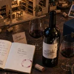La bonne place paris : vin, verres et carnet pour choisir l’adresse