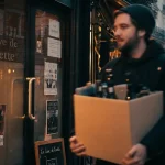 La cave de lorette, entrée de cave à vins à Paris 9e